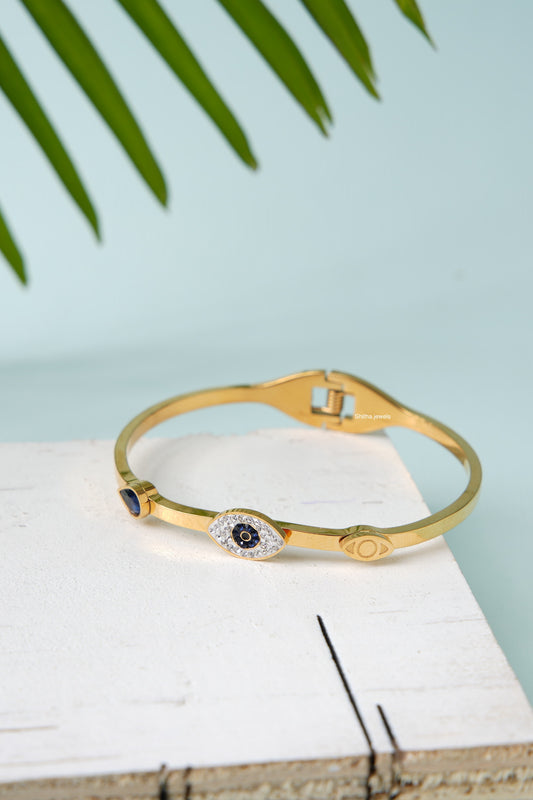 Lucky Blue Eye Band (Gold)