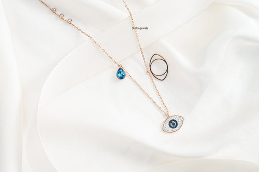 Magnetic Blue Diamond Necklace